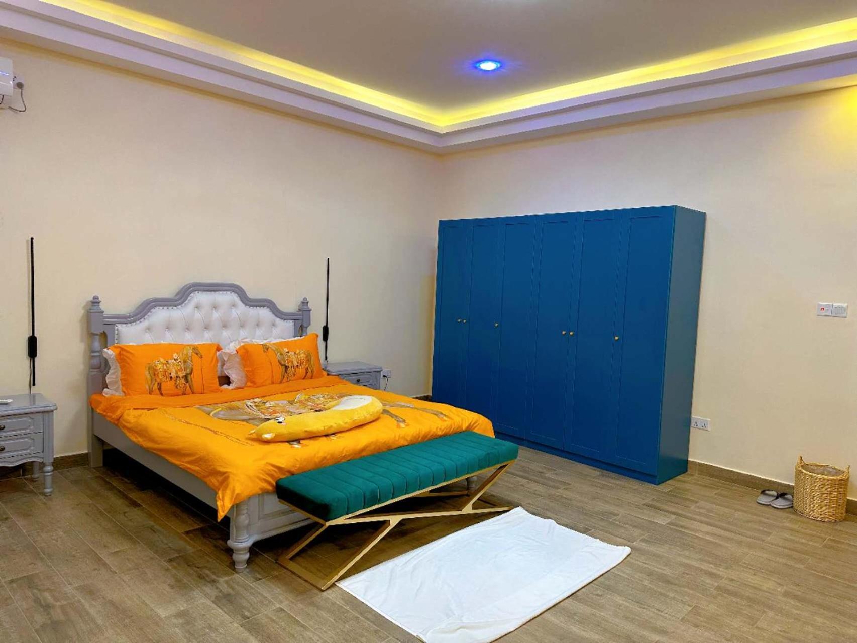 Grand Leone Hotel Freetown Exterior photo