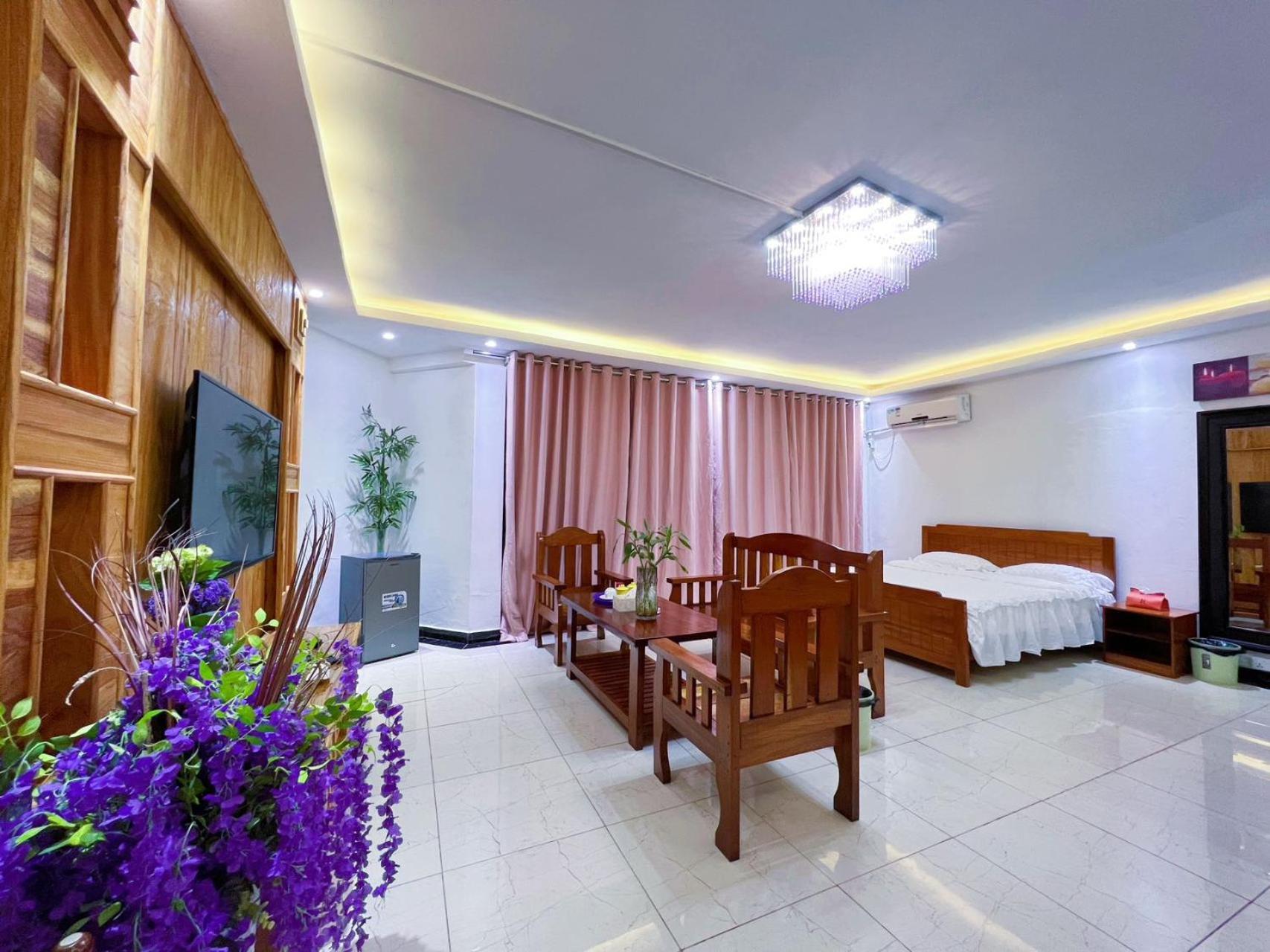 Grand Leone Hotel Freetown Exterior photo